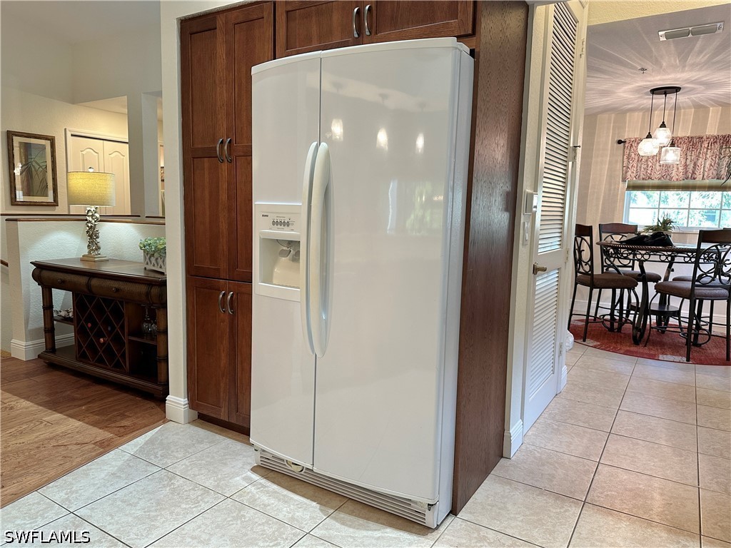 2 Bed Waterfront Home for Sale in Dover Place, photo 7