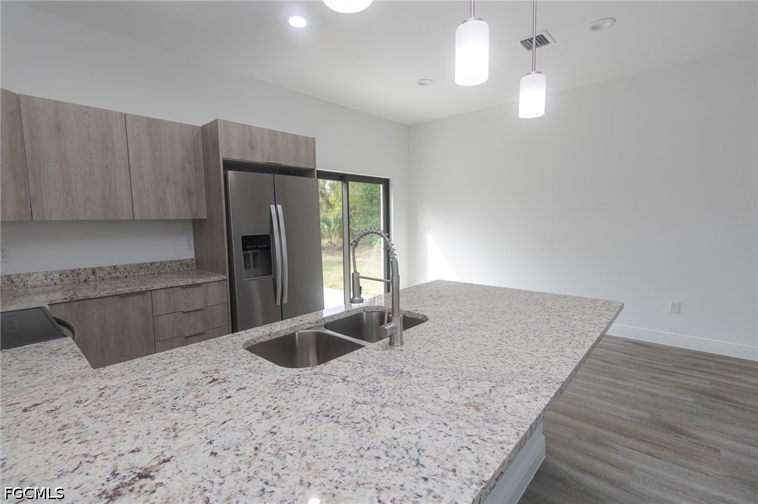 3 Bed SingleFamilyResidence for Sale in Port Labelle, photo 7