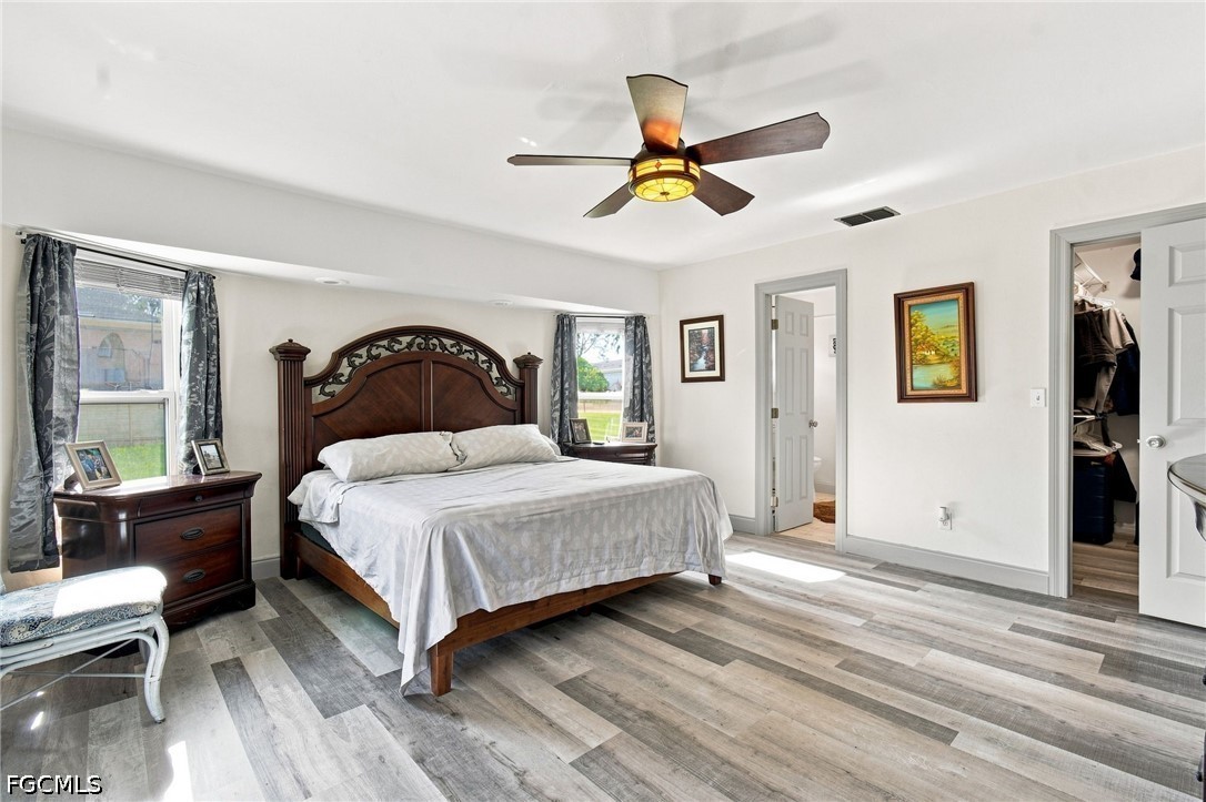 3 Bed Waterfront Home for Sale in Cape Coral, photo 7
