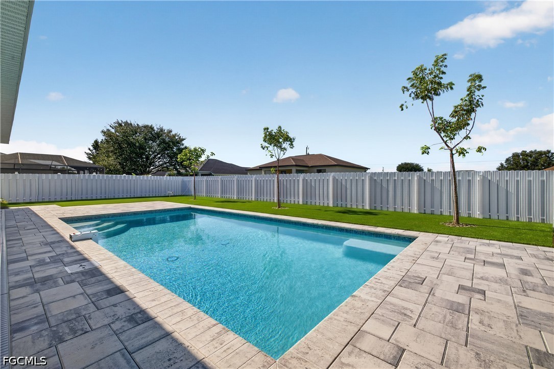 4 Bed Pool Home for Sale in Cape Coral, photo 7