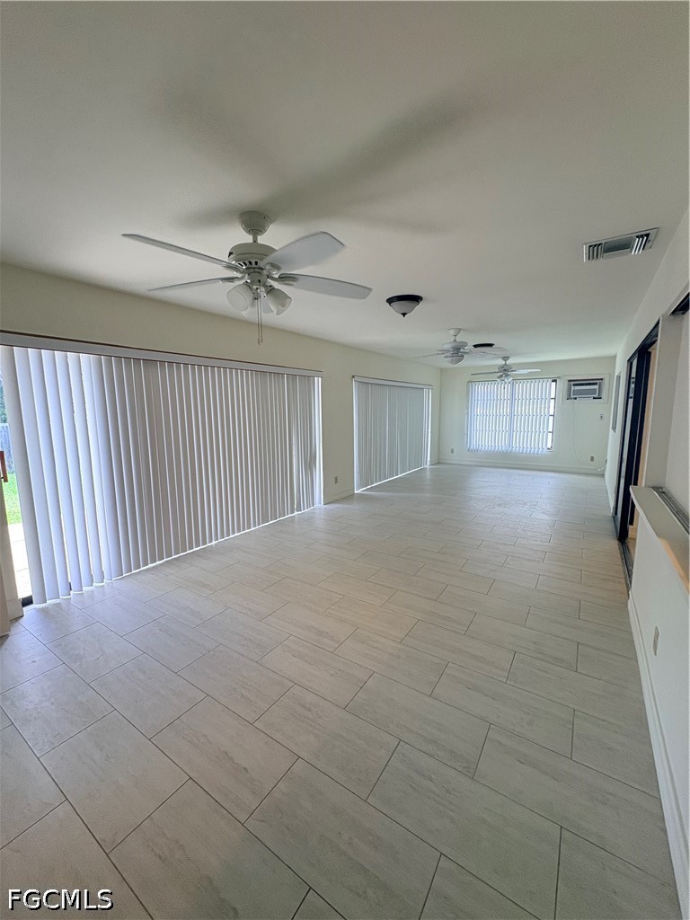 3 Bed SingleFamilyResidence for Sale in Cape Coral, photo 7