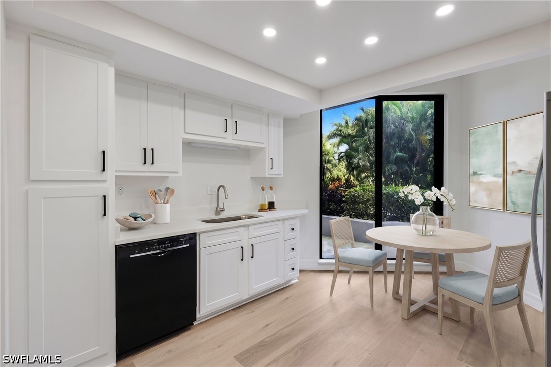 2 Bed Condominium for Sale in Dorchester, photo 7