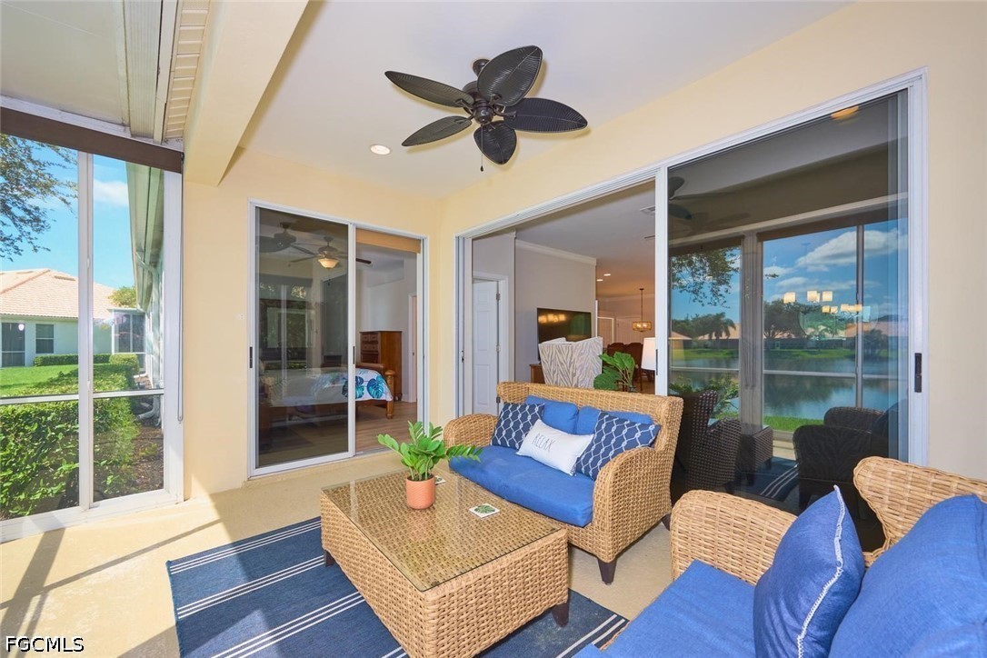 2 Bed Waterfront Home for Sale in Fort Myers, photo 7