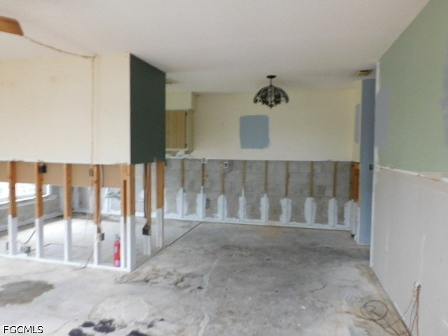 2 Bed Condominium for Sale in Palm Frond Condo, photo 7