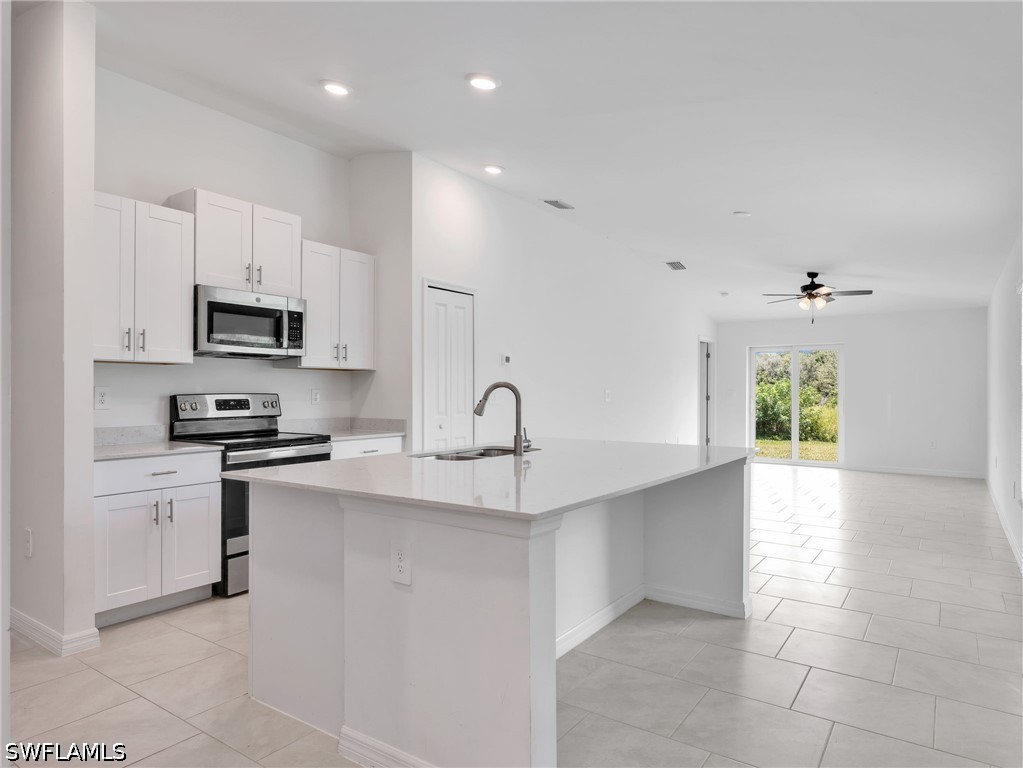 3 Bed SingleFamilyResidence for Sale in Savanna Lakes, photo 7