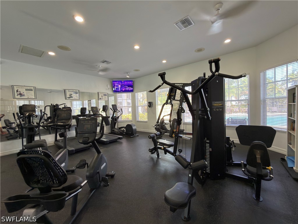 2 Bed Condominium for Sale in Fairway Preserve, photo 7