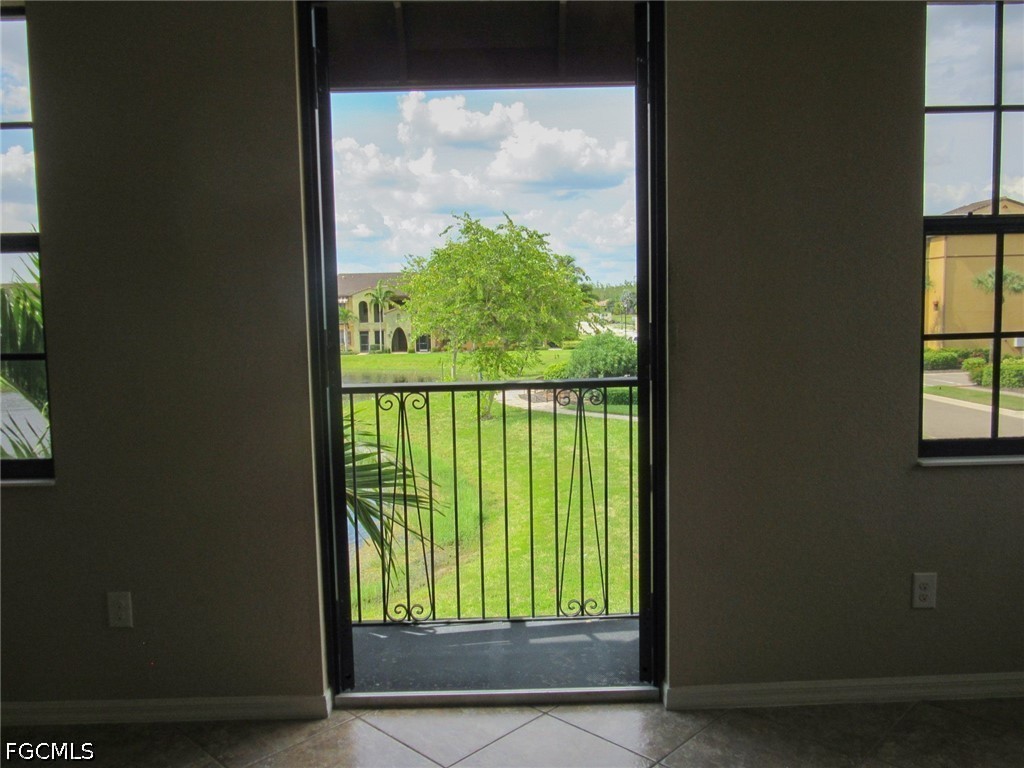 3 Bed Condominium for Sale in Paseo, photo 7