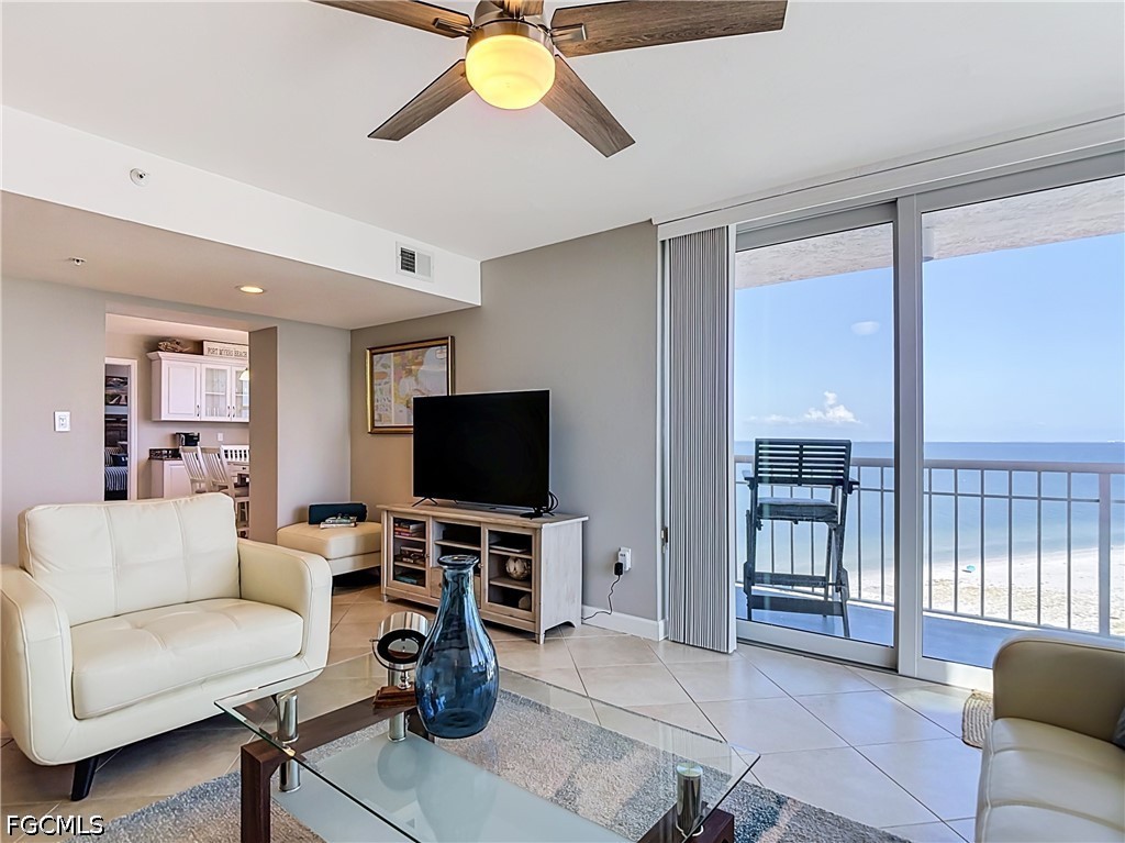 3 Bed Pool Home for Sale in Fort Myers Beach, photo 7
