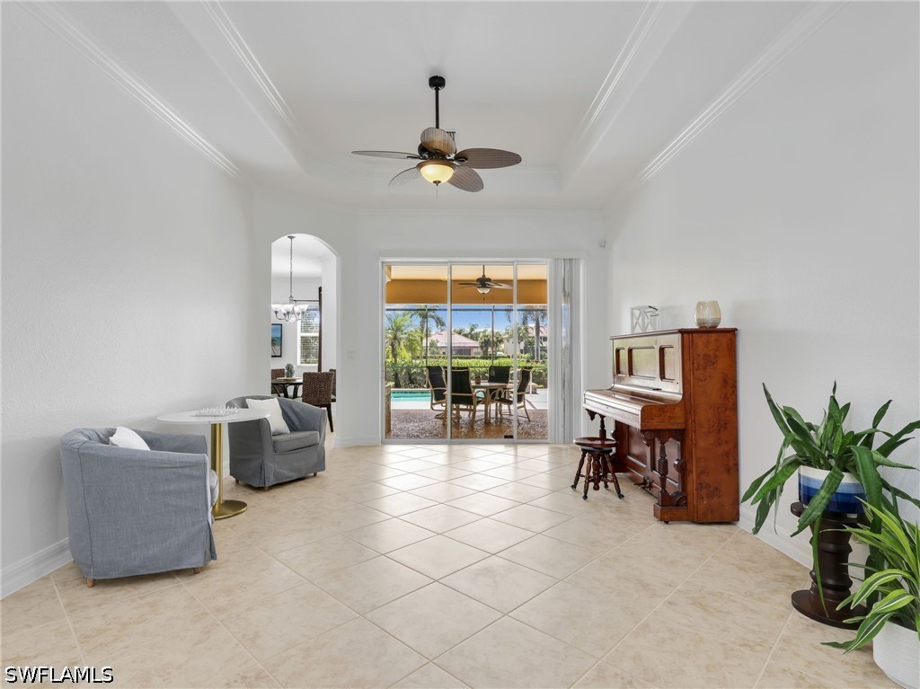 5 Bed Pool Home for Sale in Bella Terra, photo 7