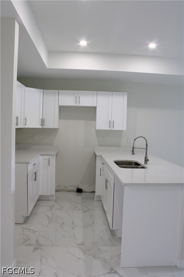6 Bed Duplex for Sale in Lehigh Estates, photo 7