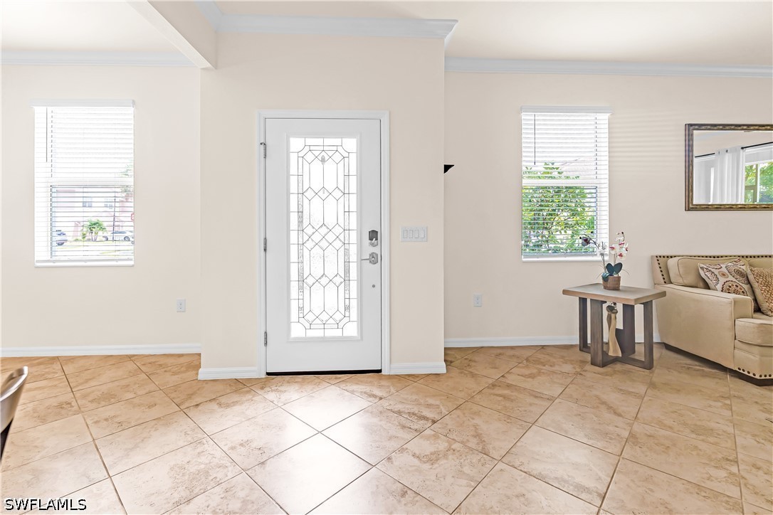 3 Bed Townhouse for Sale in Naples, photo 7