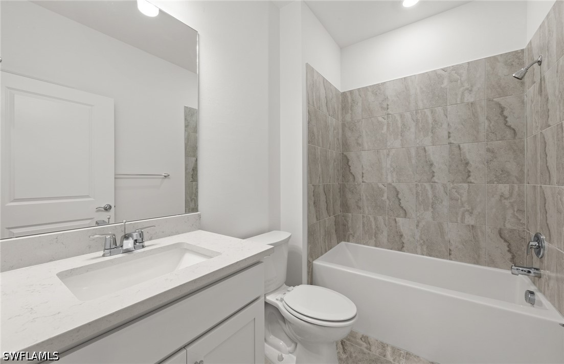3 Bed SingleFamilyResidence for Sale in Alva, photo 7