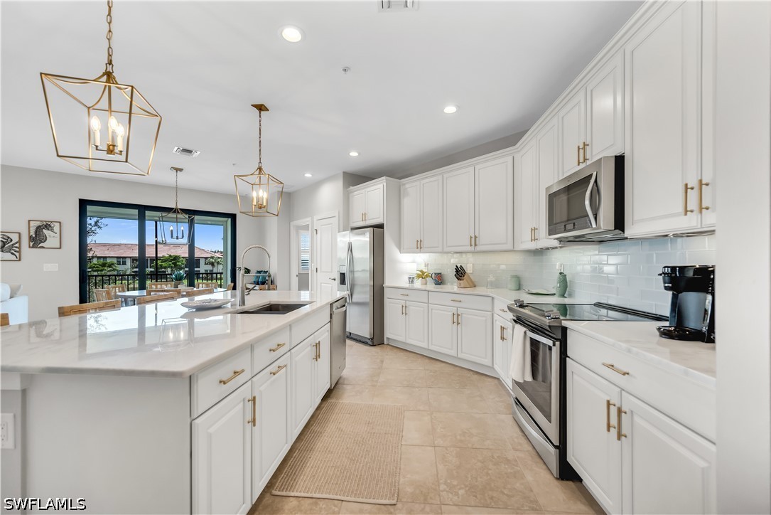3 Bed Condominium for Sale in Naples, photo 7