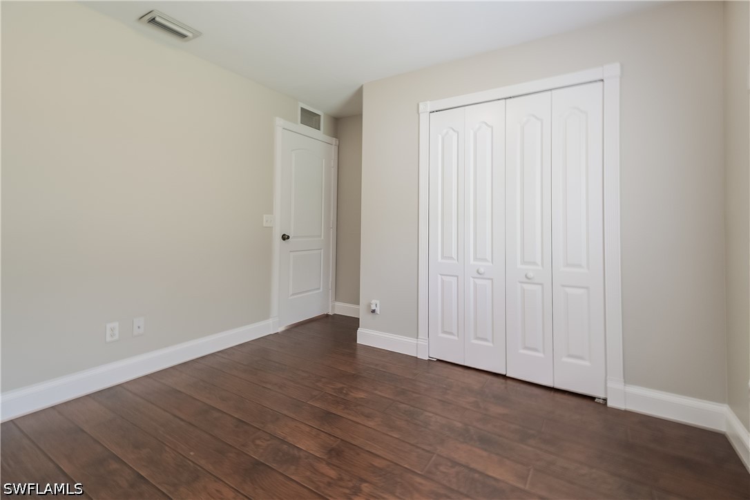 3 Bed SingleFamilyResidence for Sale in Lehigh Acres, photo 7