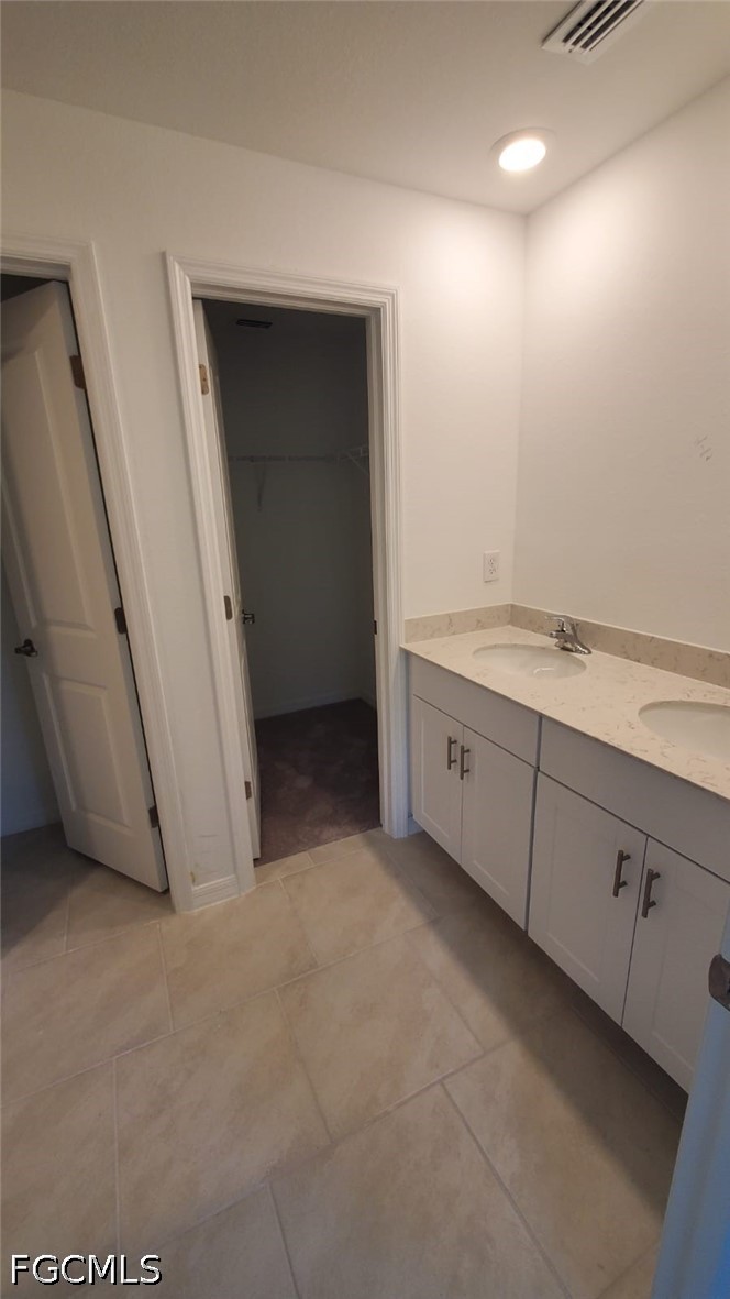 3 Bed Townhouse for Sale in Portico, photo 7
