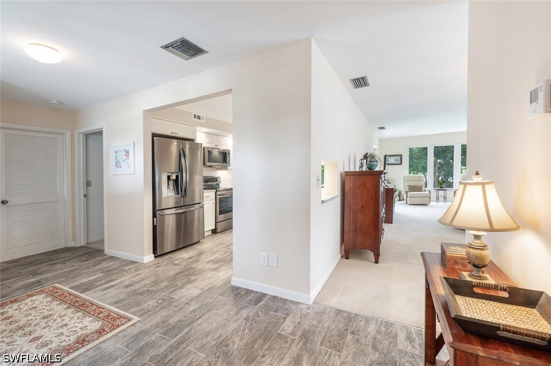 2 Bed Condominium for Sale in Palm Royal Apts, photo 7