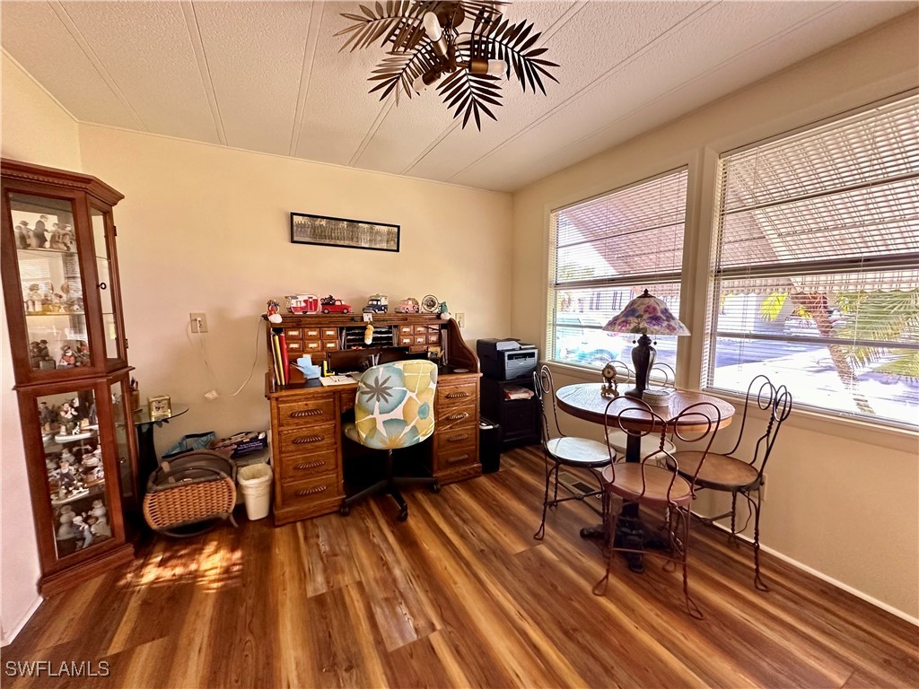 3 Bed ManufacturedHome for Sale in Carriage Village, FL — photo 8