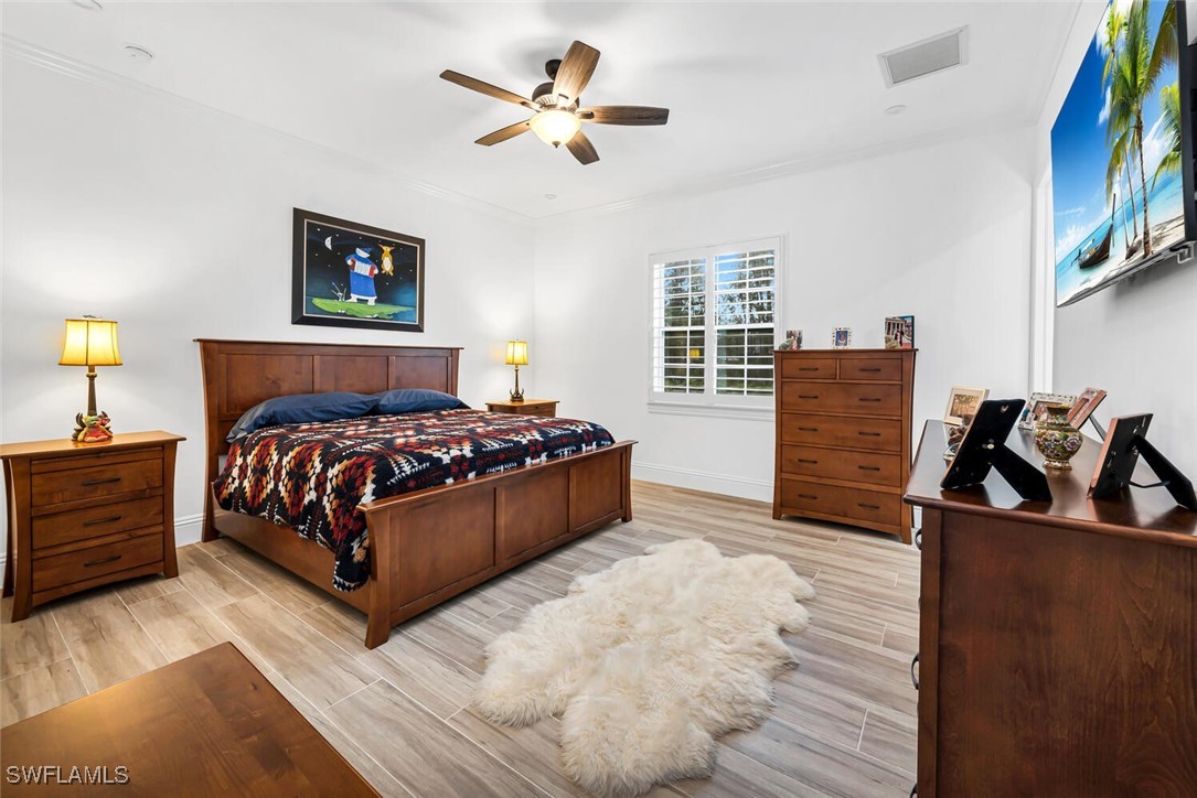 4 Bed SingleFamilyResidence for Sale in Naples, photo 8