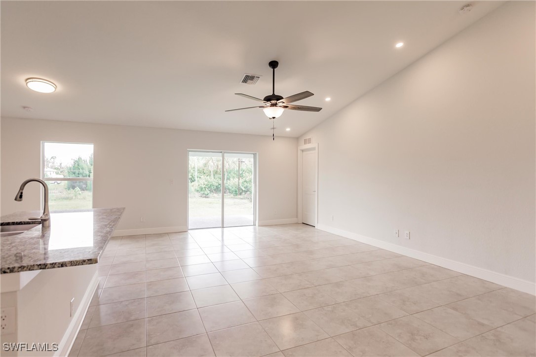 3 Bed SingleFamilyResidence for Sale in St James City, FL — photo 8