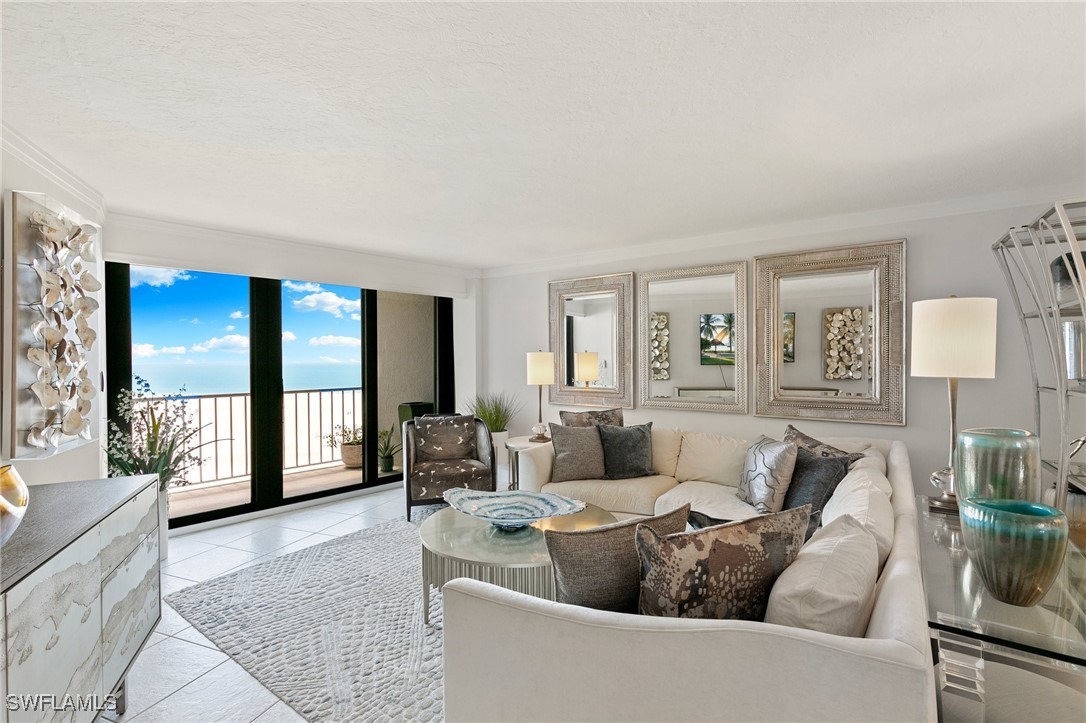 2 Bed Waterfront Home for Sale in South Seas, photo 8