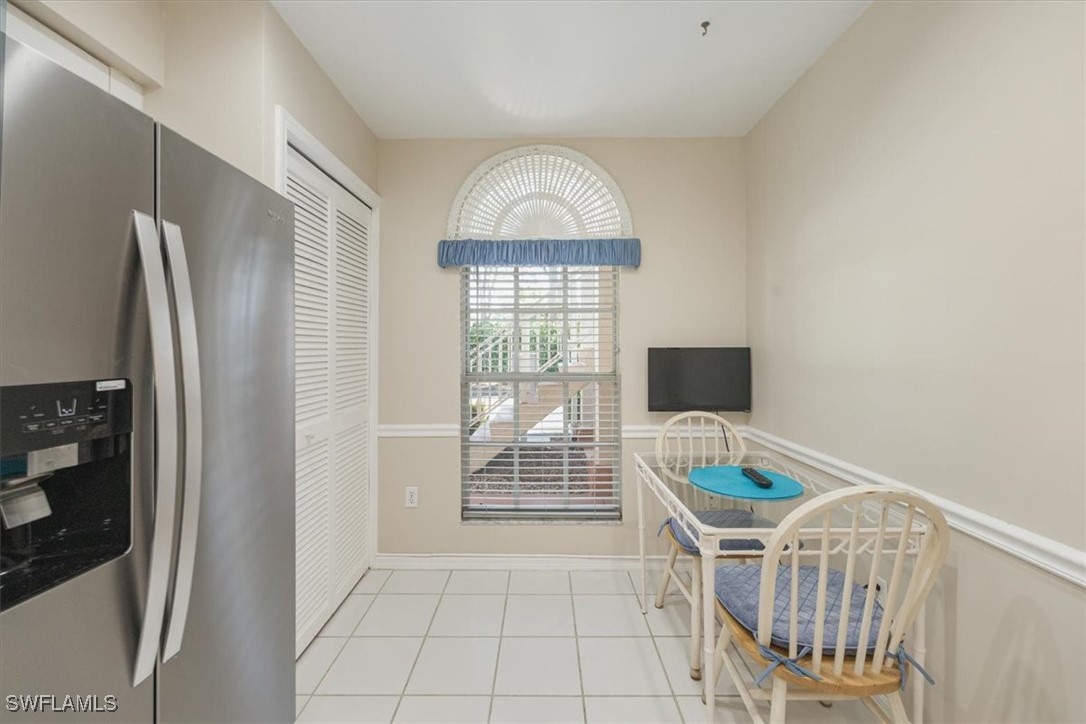 2 Bed Condominium for Sale in Colonies, FL, $220,000 — photo 8