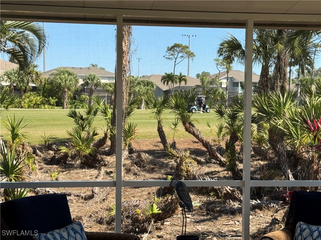 2 Bed Attached for Sale in Stoneybrook, FL — photo 8