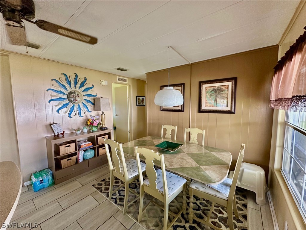 2 Bed ManufacturedHome for Sale in North Fort Myers, FL — photo 8