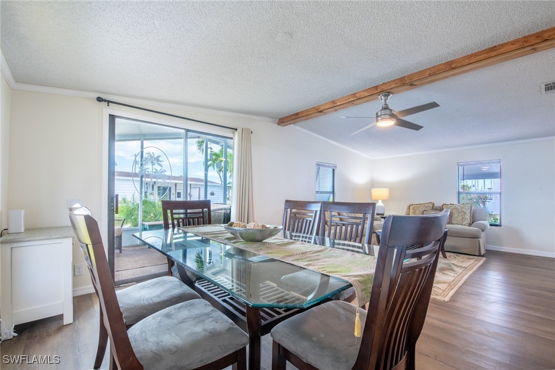 2 Bed ManufacturedHome for Sale in Pine Island Cove, photo 8