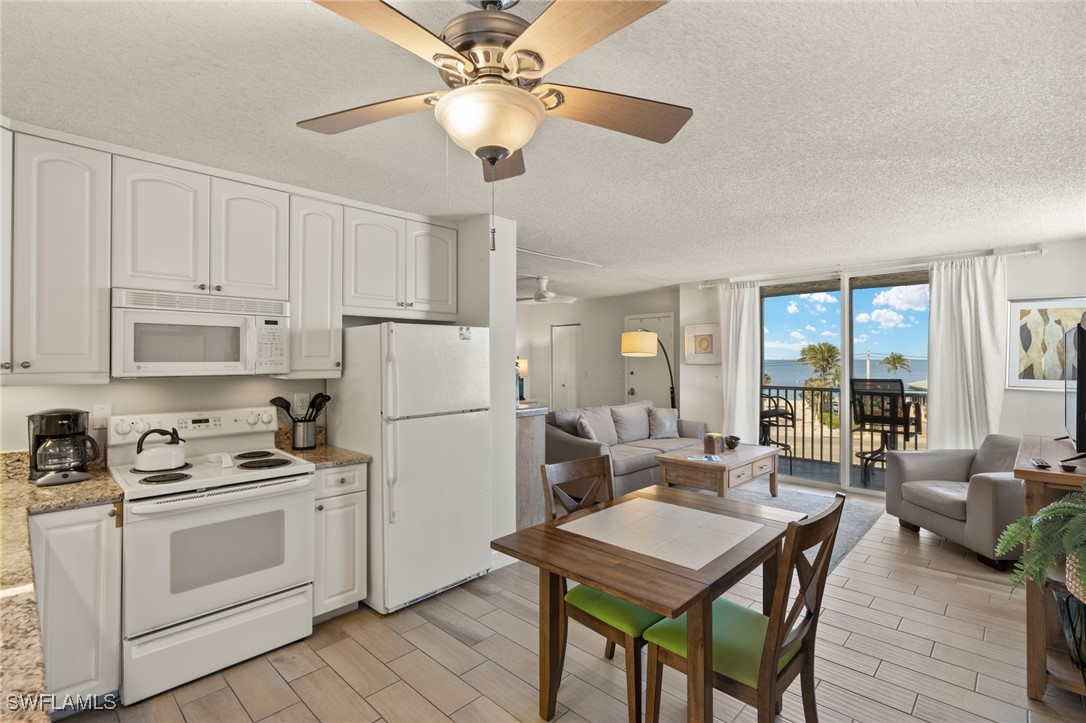 1 Bed Waterfront Home for Sale in Beach And Tennis Club, photo 8