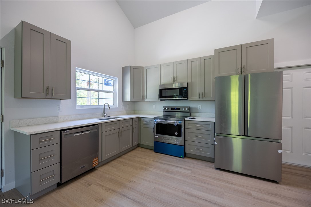 3 Bed SingleFamilyResidence for Sale in Punta Gorda, FL — photo 8
