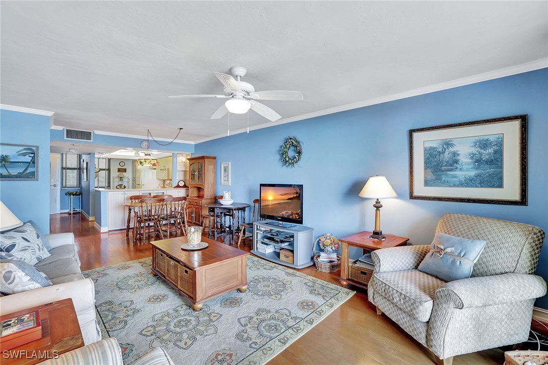 2 Bed Waterfront Home for Sale in Marco Island, photo 8