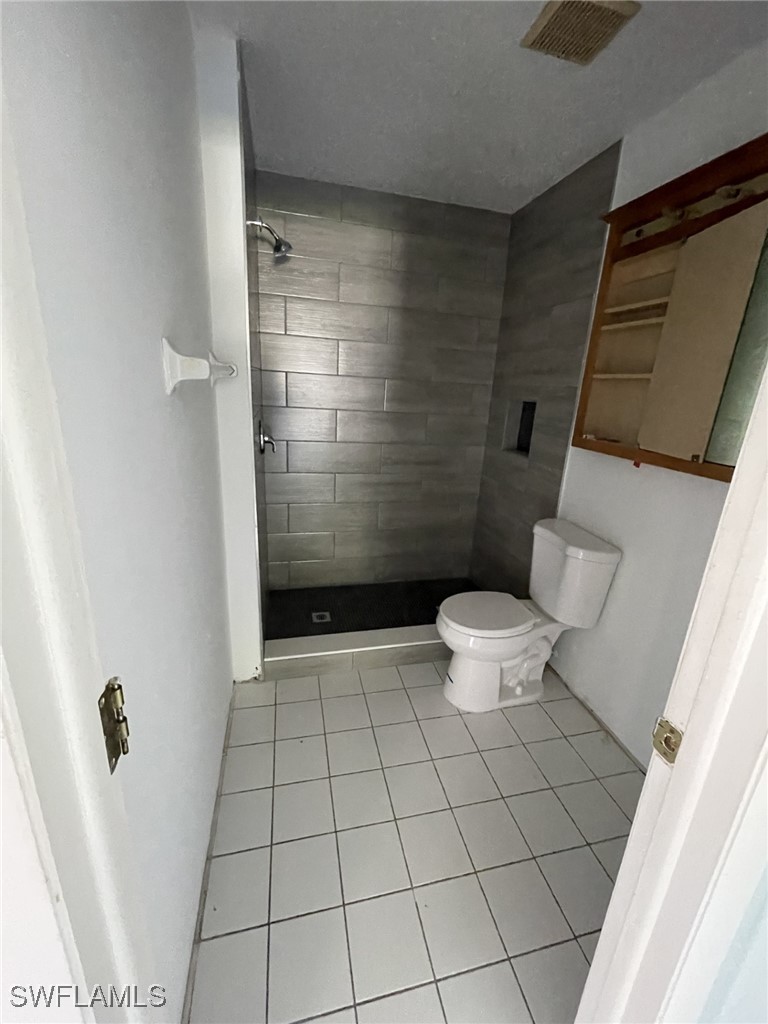 2 Bed Attached for Sale in Palm Frond Condo, photo 8