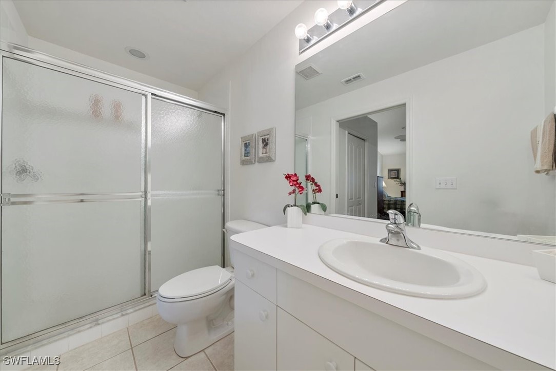 2 Bed Condominium for Sale in Stoneybrook, FL — photo 8