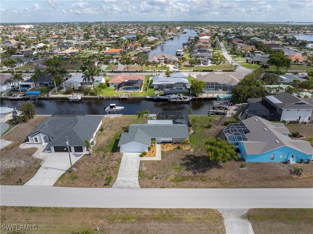 2 Bed Pool Home for Sale in Cape Coral, FL, $469,900 — photo 8