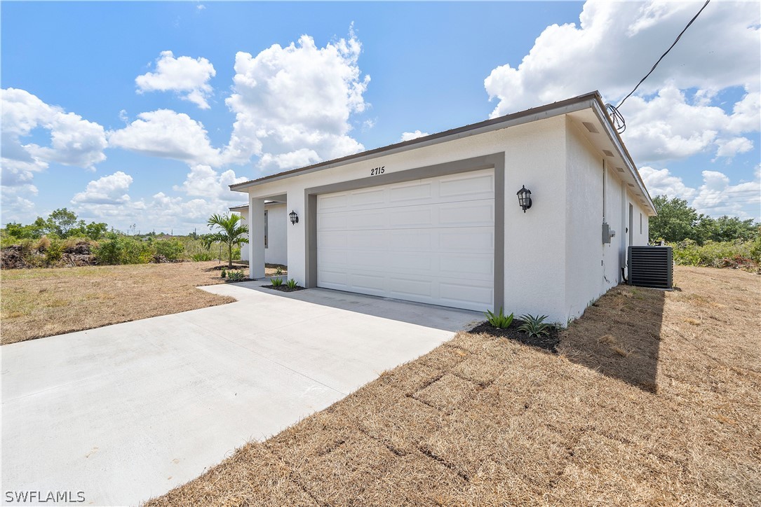 4 Bed SingleFamilyResidence for Sale in Lehigh Acres, FL — photo 8