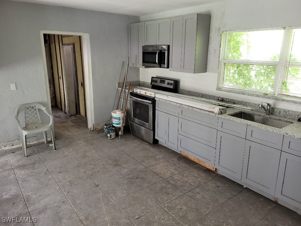 2 Bed SingleFamilyResidence for Sale in Rivers Edge, photo 8