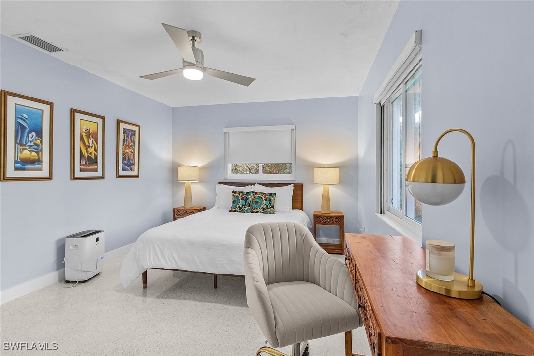 2 Bed Waterfront Home for Sale in Fort Myers, photo 8
