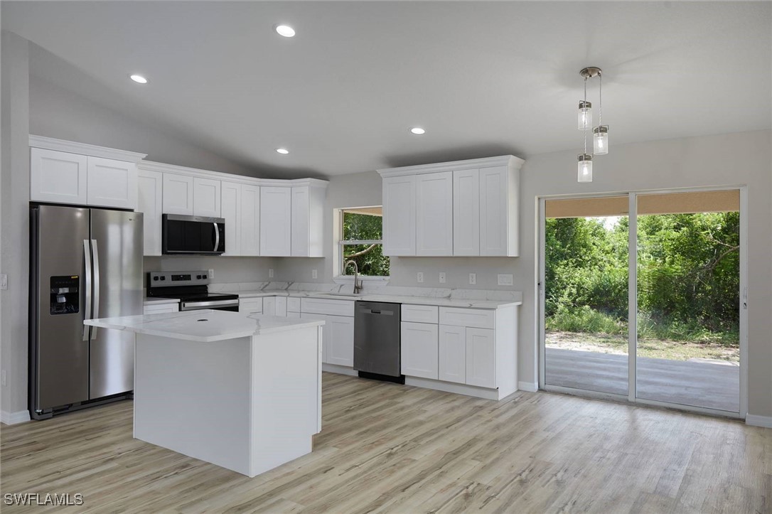 4 Bed SingleFamilyResidence for Sale in Southwood, FL — photo 8