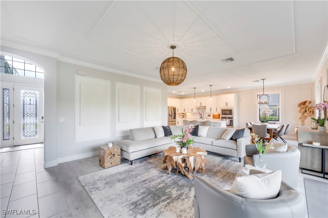 5 Bed SingleFamilyResidence for Sale in Estero, photo 8