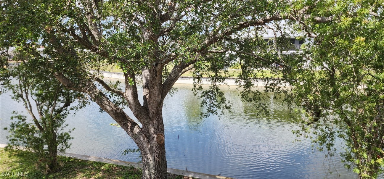 2 Bed Waterfront Home for Sale in Cape Coral, FL, $123,900 — photo 8