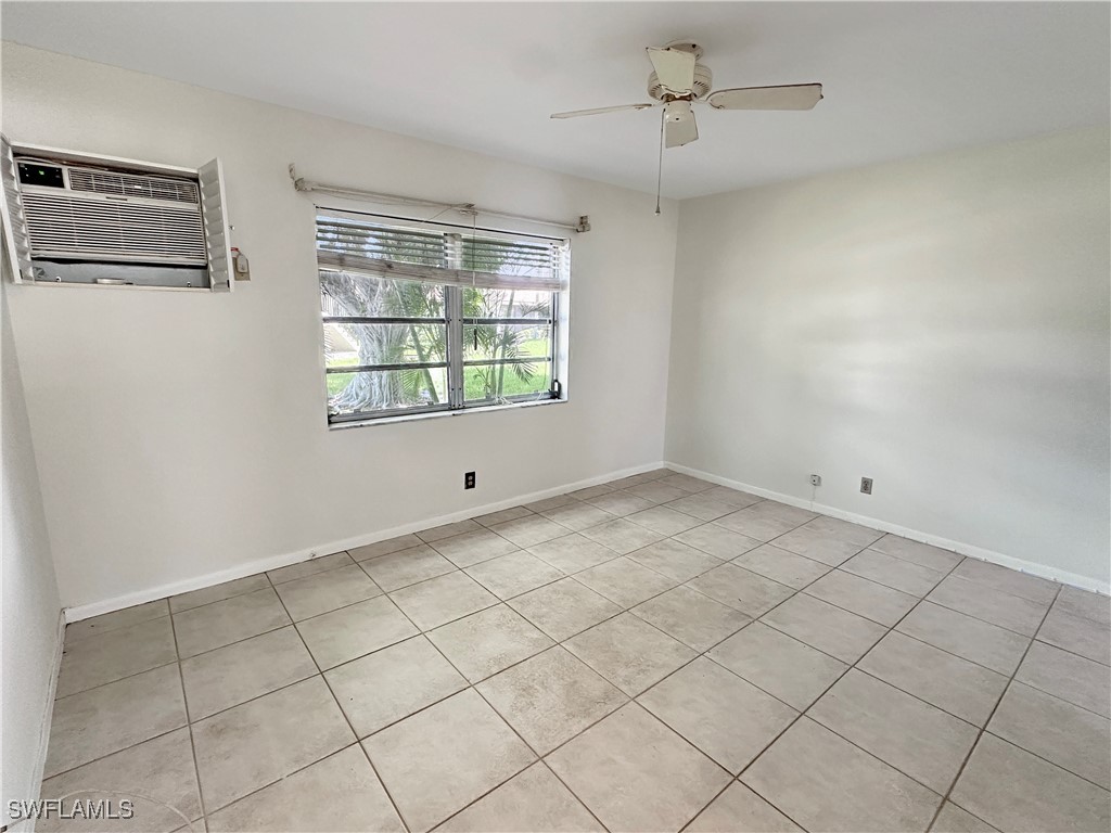 1 Bed Condominium for Sale in Seabreeze West, FL, $199,900 — photo 8