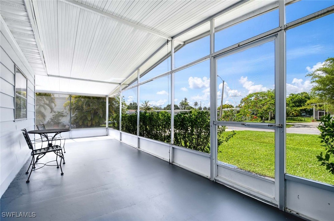 2 Bed ManufacturedHome for Sale in Naples, FL, $295,000 — photo 8