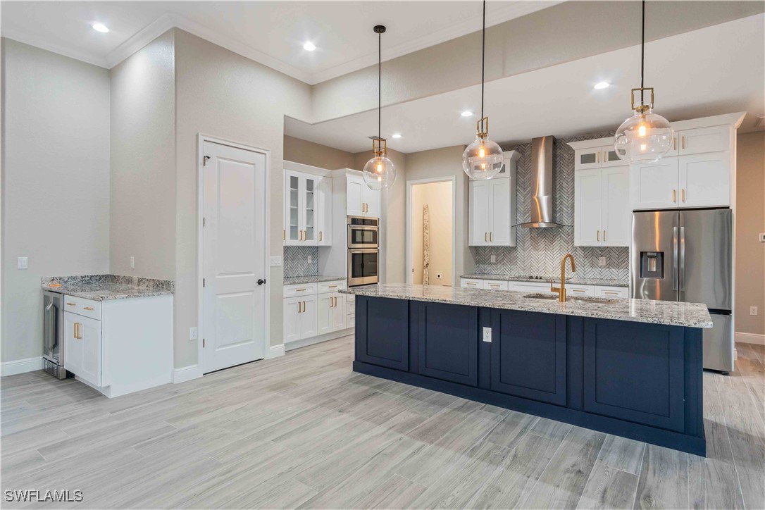 3 Bed Pool Home for Sale in Windward Isle, photo 8