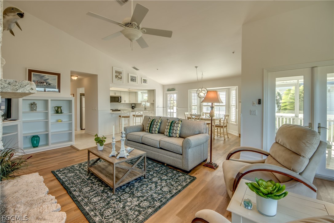 3 Bed Waterfront Home for Sale in Seagull Bay, photo 8