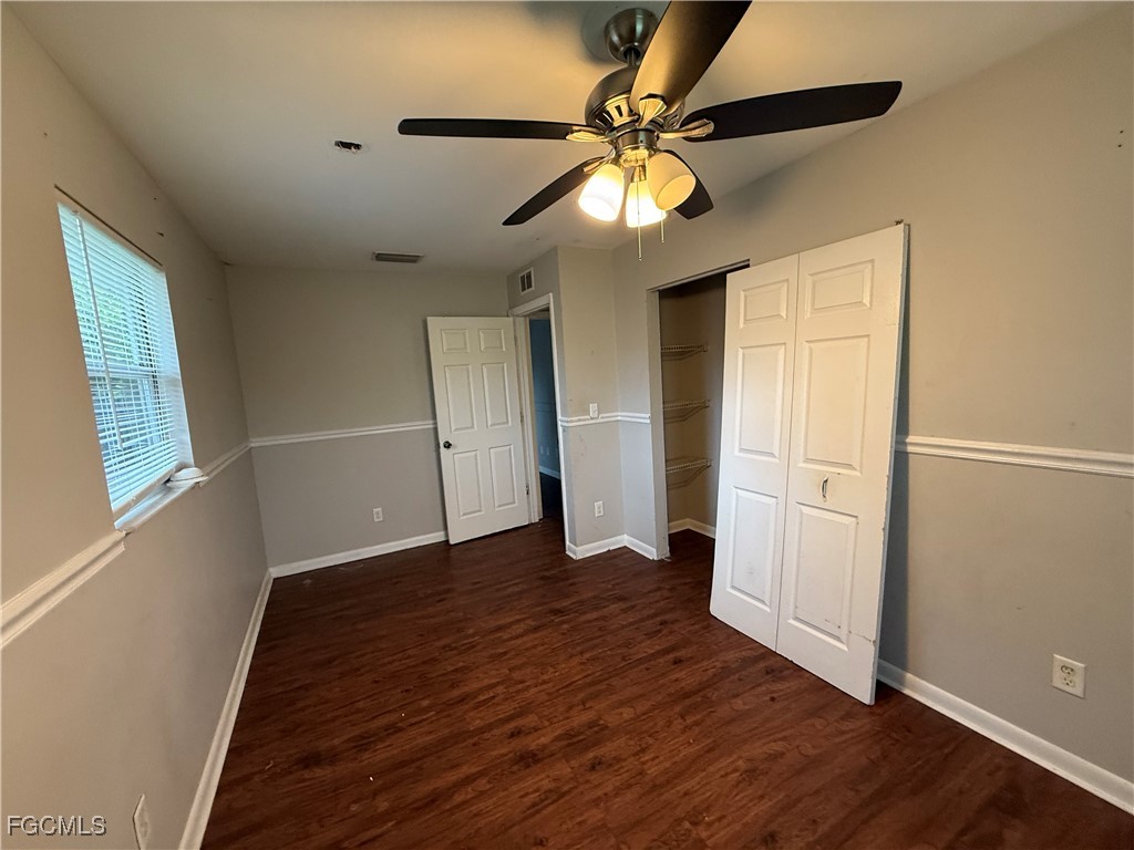 3 Bed SingleFamilyResidence for Sale in Naples, photo 8