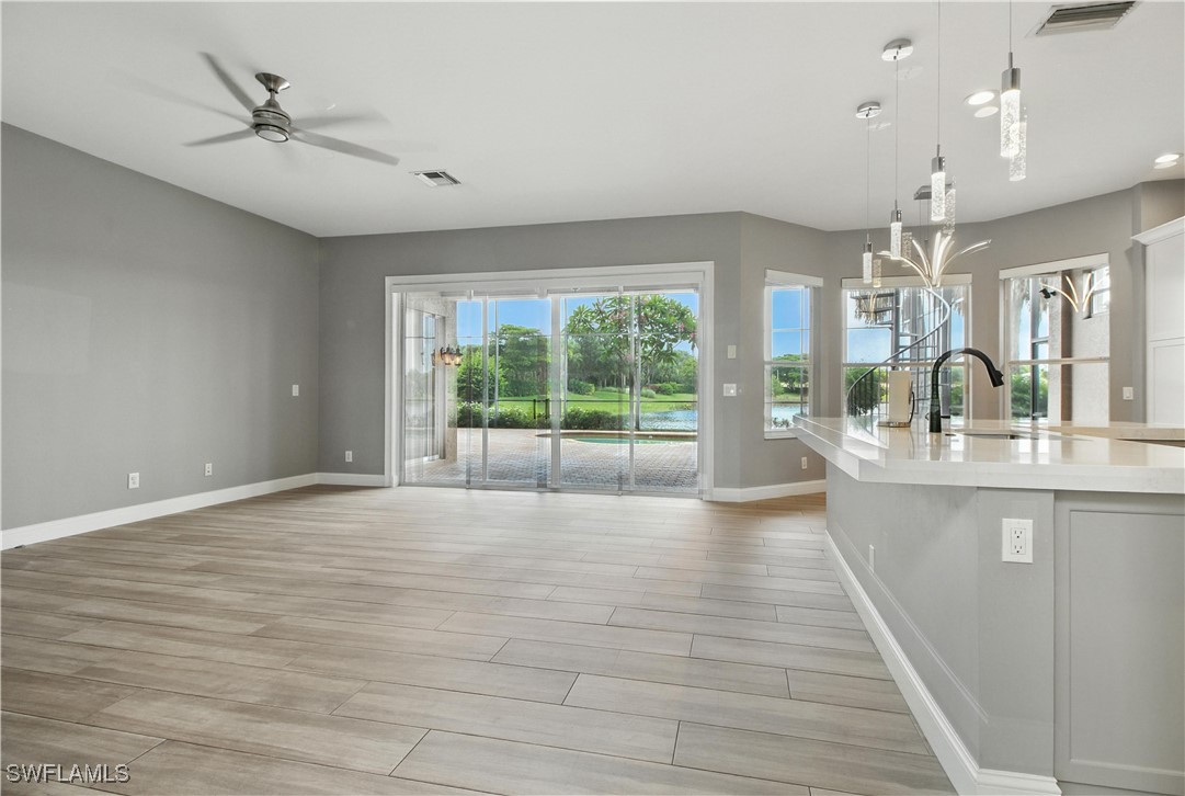5 Bed Pool Home for Sale in Saturnia Lakes, photo 8