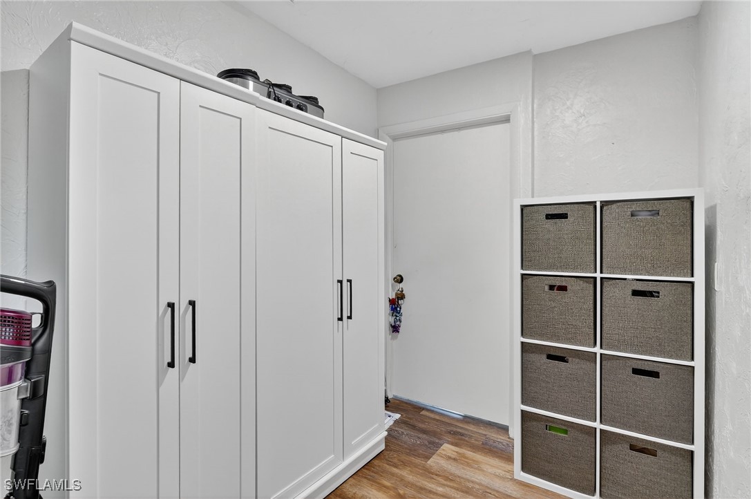 3 Bed SingleFamilyResidence for Sale in Naples, photo 8