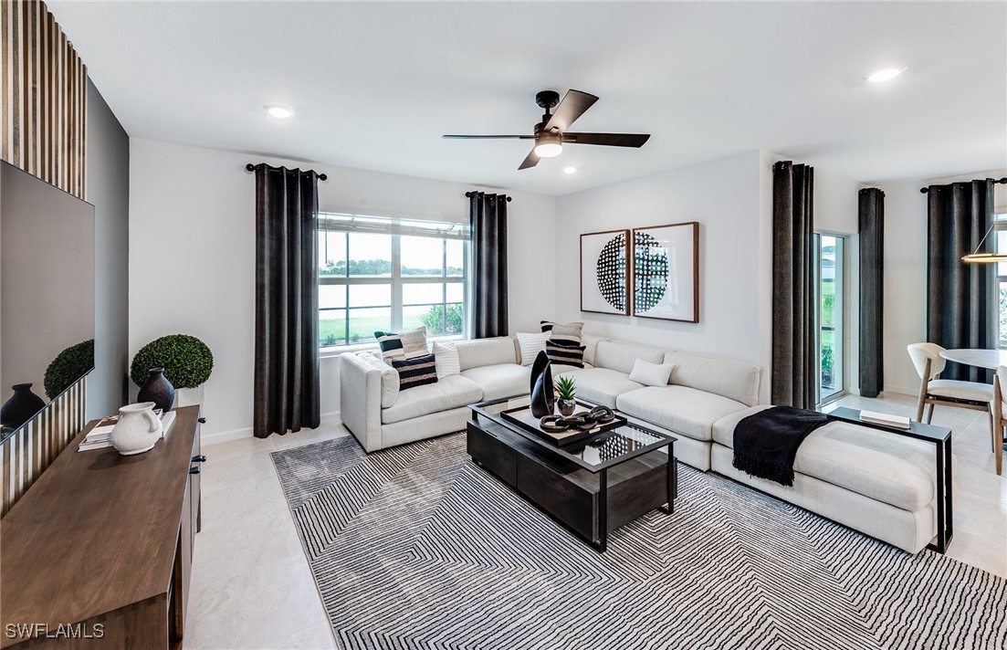4 Bed SingleFamilyResidence for Sale in Caloosa Cove, FL — photo 8