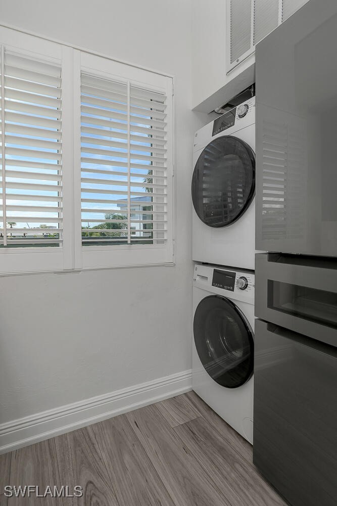 2 Bed Waterfront Home for Sale in Marco Island, photo 8