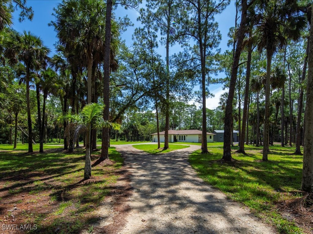 3 Bed SingleFamilyResidence for Sale in Naples, FL — photo 8